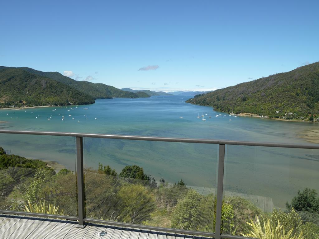 Okiwa Bay Lodge Picton Exterior foto